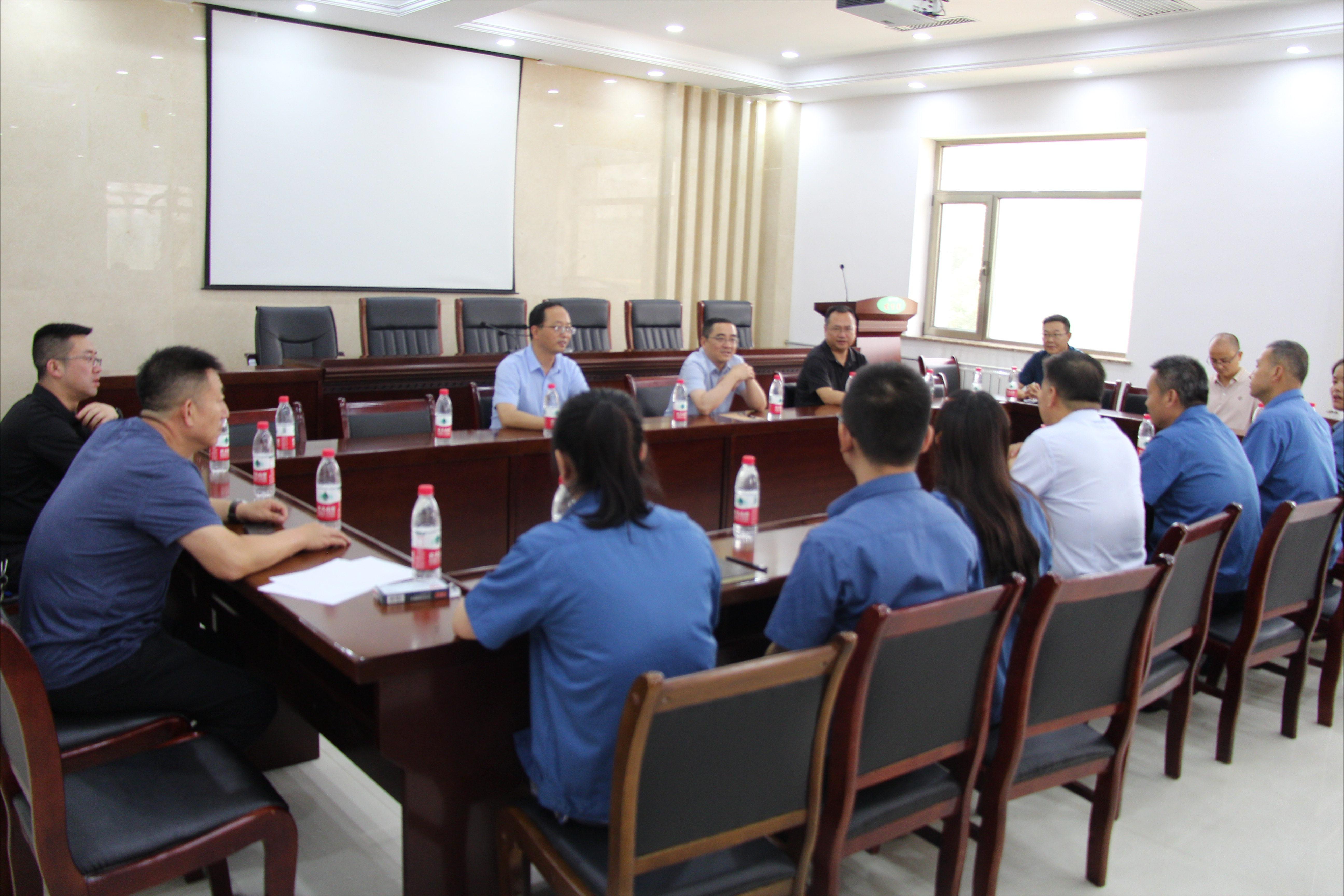 ]ЙzԺhMӛzLԪһWR˾{Ѓ(yu)I̭h(hun)